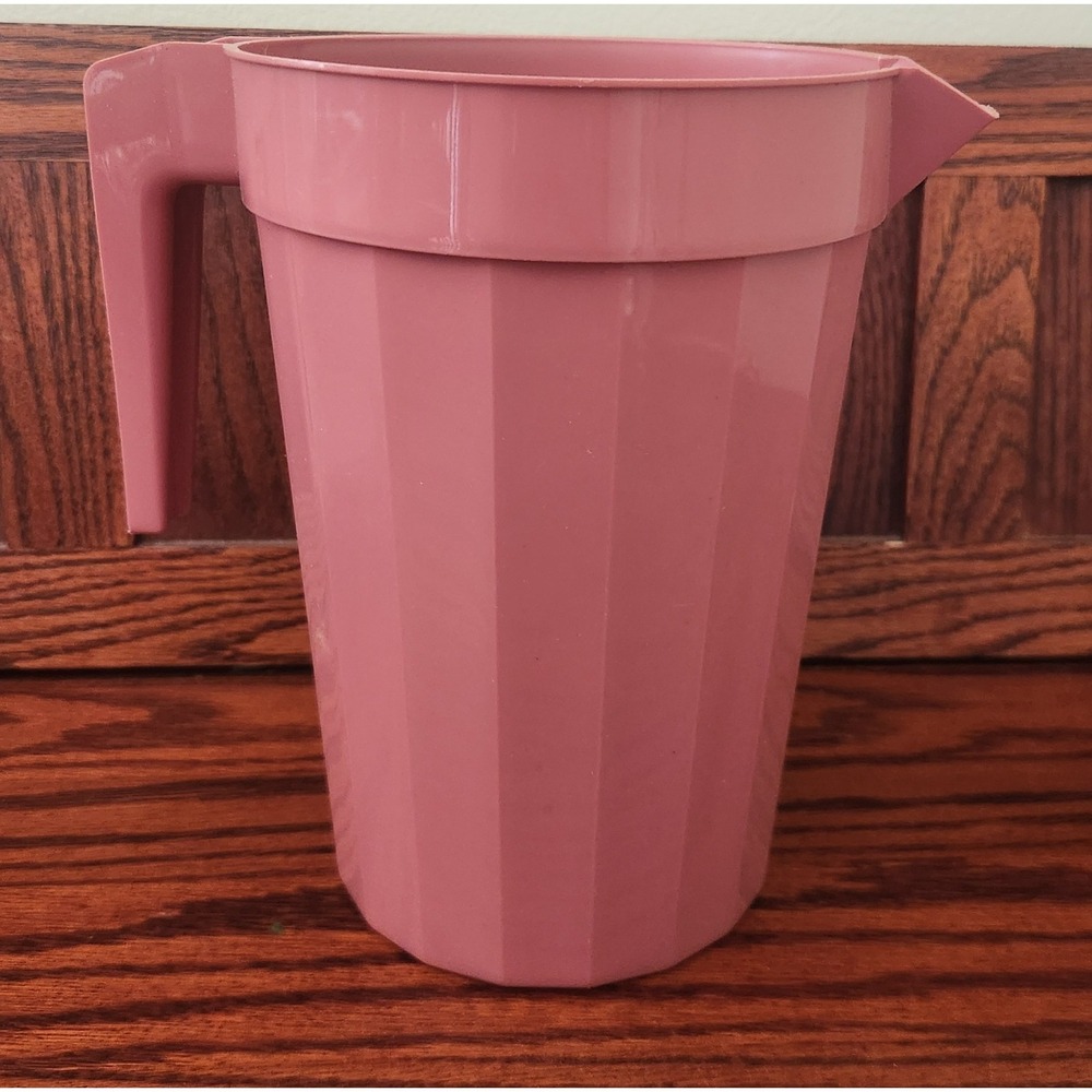 PackerWare 1980's Vintage 2 QT Pink Pitcher No Lid Made in USA